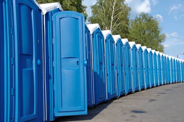 Portable Toilet Options We Offer in Rainbow Park, FL